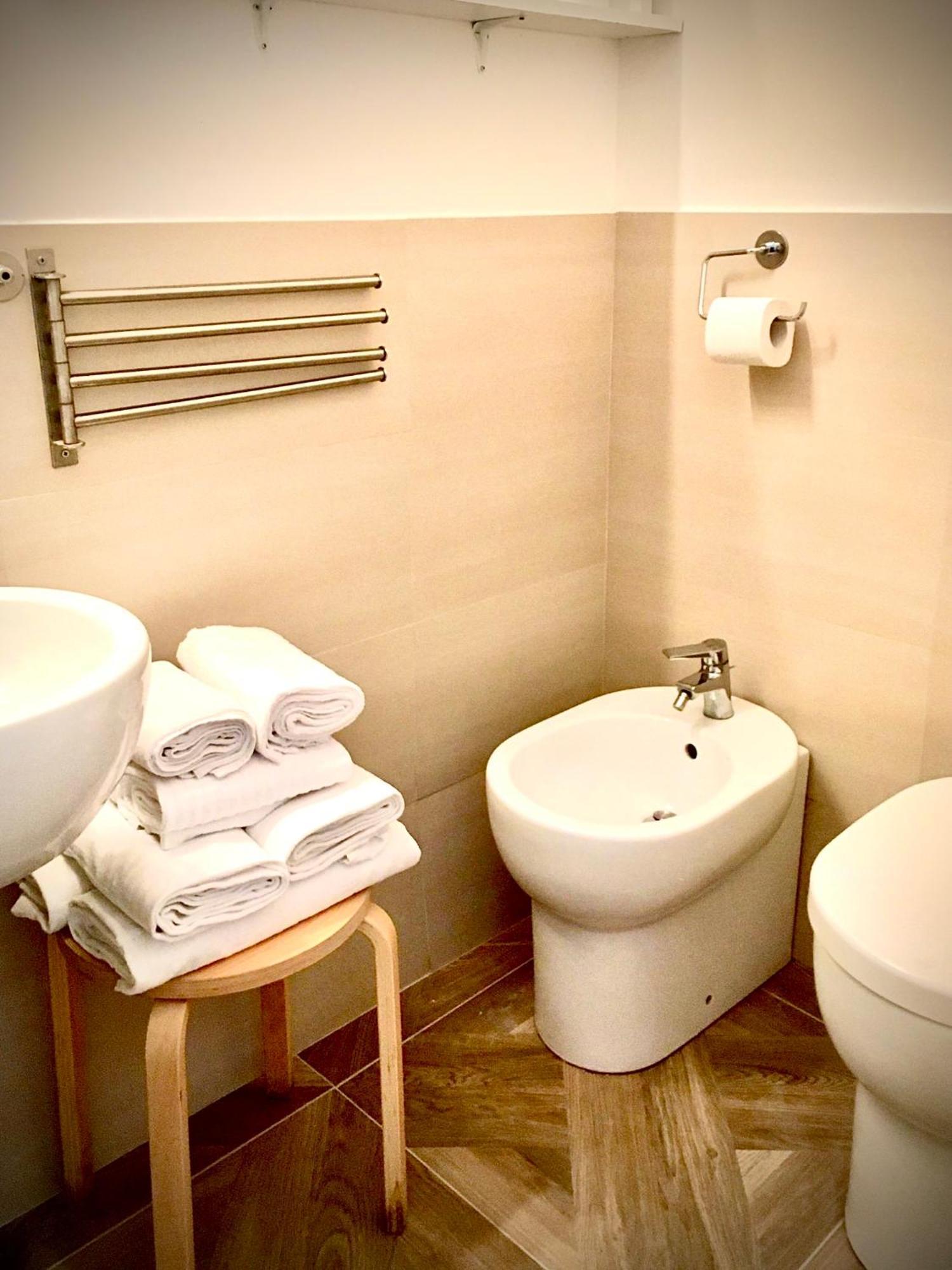 900 Liberty Rooms Rome Bagian luar foto